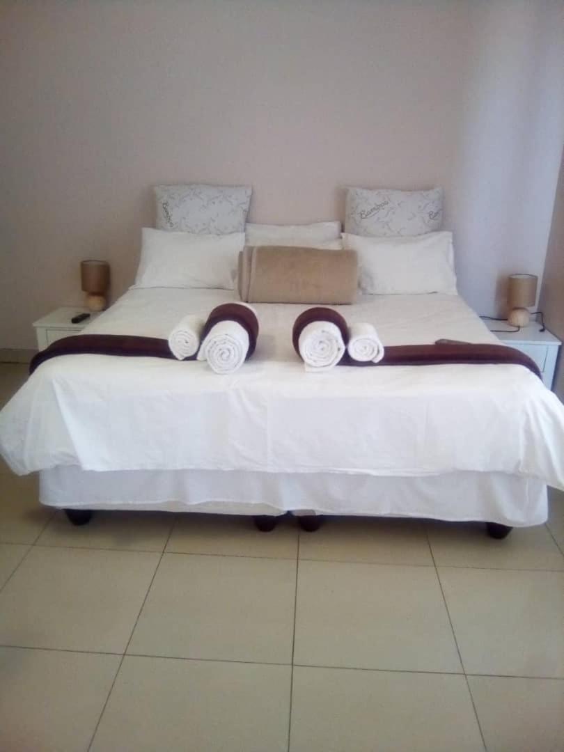 Elilo Bed And Breakfast 월브스베이 외부 사진